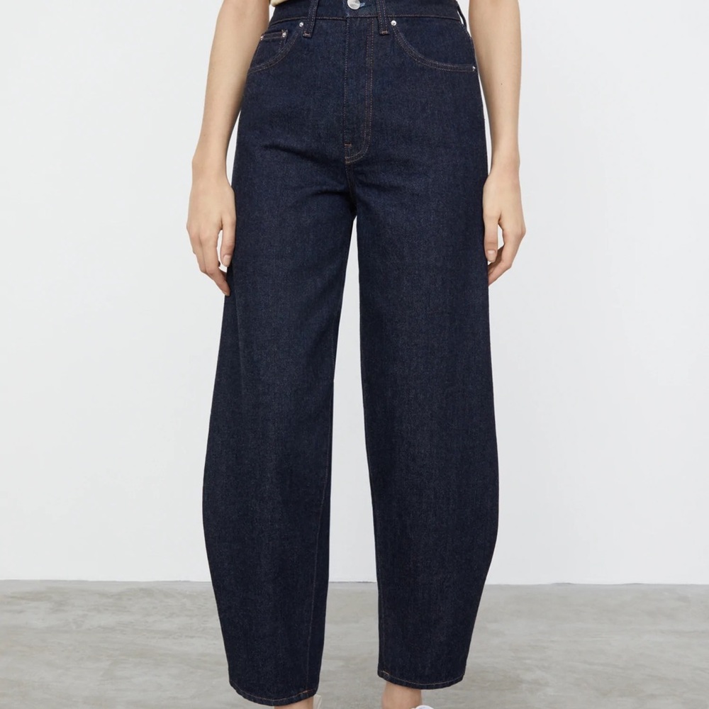 Toteme barrel leg raw denim jeans size 29/32